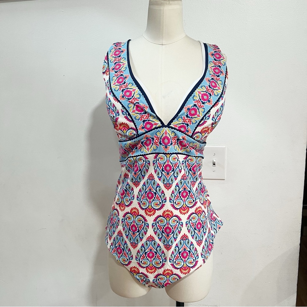 NWT Boden Women’s Porto Flora Stamp V-Neck Swimsuit